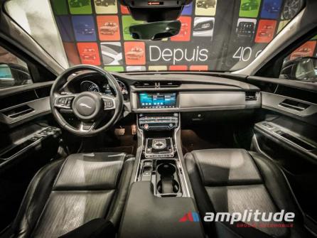 JAGUAR XF Sportbrake 2.0D 180ch Business Prestige BVA à vendre à Dijon - Image n°8