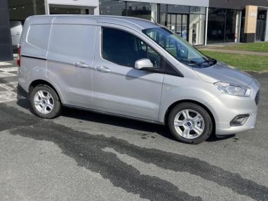 Voir le détail de l'offre de cette FORD Transit Courier 1.0E 100ch Stop&Start Limited de 2023 en vente à partir de 20 400 € 
