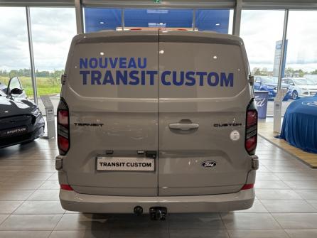 FORD Transit Custom Fg 300 L1H1 2.0 EcoBlue 136ch Limited à vendre à Montargis - Image n°6