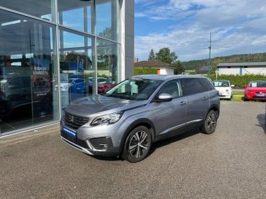 Voir le détail de l'offre de cette PEUGEOT 5008 1.2 PureTech 130ch Allure S&S de 2018 en vente à partir de 206.7 €  / mois