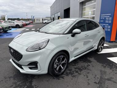 Voir le détail de l'offre de cette FORD Puma 1.0 EcoBoost Hybrid 125ch ST Line S&S de 2024 en vente à partir de 23 999 € 