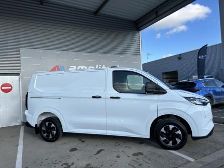 FORD Transit Custom Fg 300 L1H1 2.0 EcoBlue 136ch Limited à vendre à Troyes - Image n°3