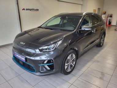 Voir le détail de l'offre de cette KIA e-Niro Lounge 204ch de 2022 en vente à partir de 356.68 €  / mois