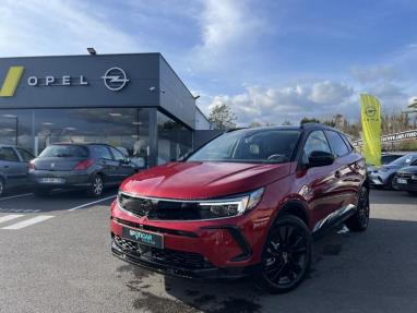 Voir le détail de l'offre de cette OPEL Grandland X 1.2 Turbo Hybrid 136ch GS e-DCT6 de 2024 en vente à partir de 35 499 € 