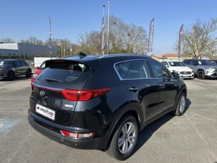 KIA Sportage 1.7 CRDi 115ch ISG Active 4x2 à vendre à Saint-Maximin - Image n°5