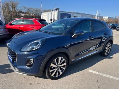 Voir le détail de l'offre de cette FORD Puma 1.0 EcoBoost 125ch S&S mHEV Titanium X Powershift de 2022 en vente à partir de 218.29 €  / mois