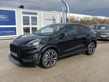 Voir le détail de l'offre de cette FORD Puma 1.0 Flexifuel 125ch S&S mHEV ST-Line de 2023 en vente à partir de 239.52 €  / mois