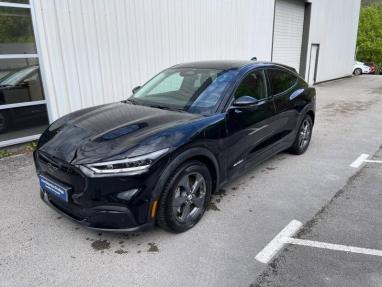Voir le détail de l'offre de cette FORD Mustang Mach-E 294ch Extended Range 99kWh 7cv de 2023 en vente à partir de 461.66 €  / mois