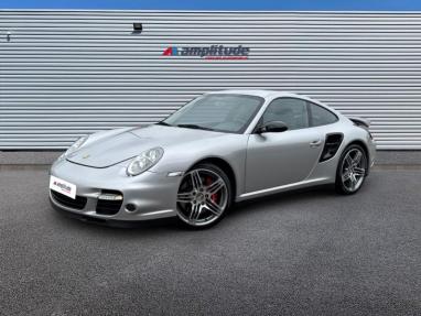Voir le détail de l'offre de cette PORSCHE 911 Coupe Turbo TipTronic S de 2006 en vente à partir de 64 899 € 