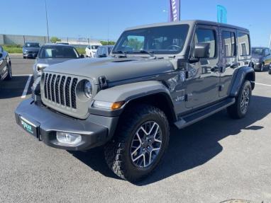 Voir le détail de l'offre de cette JEEP Wrangler 2.0 T 380ch 4xe Sahara Command-Trac MY23 de 2023 en vente à partir de 54 899 € 