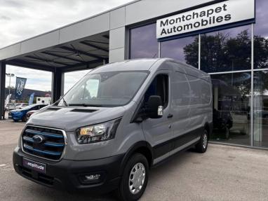 Voir le détail de l'offre de cette FORD Transit 2T Fg PE 350 L3H2 135 kW Batterie 75/68 kWh Trend Business de 2025 en vente à partir de 61 990 €