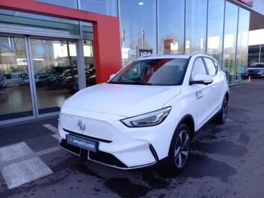 Voir le détail de l'offre de cette MG MOTOR ZS EV 177ch - 51kWh Luxury de 2023 en vente à partir de 236.06 €  / mois